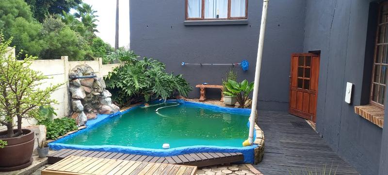 5 Bedroom Property for Sale in Boland Park Western Cape